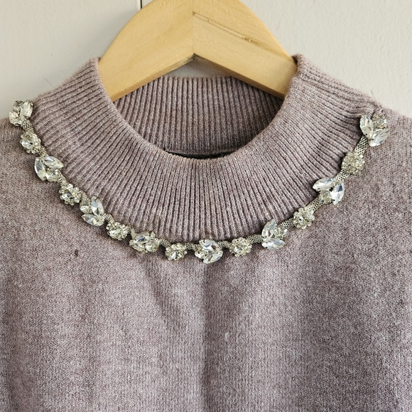 Light Lavender sleeveless sweater with sparkly collar Size 2X - Picture 2 of 9